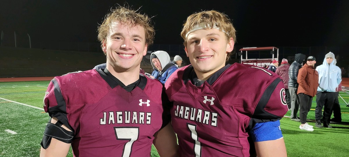 Magic Matt Mesaros leads Valley into the District 1 6A